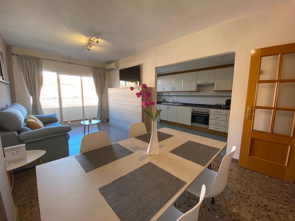 Apartamento Ciencias y Playa Apartment in Valencia