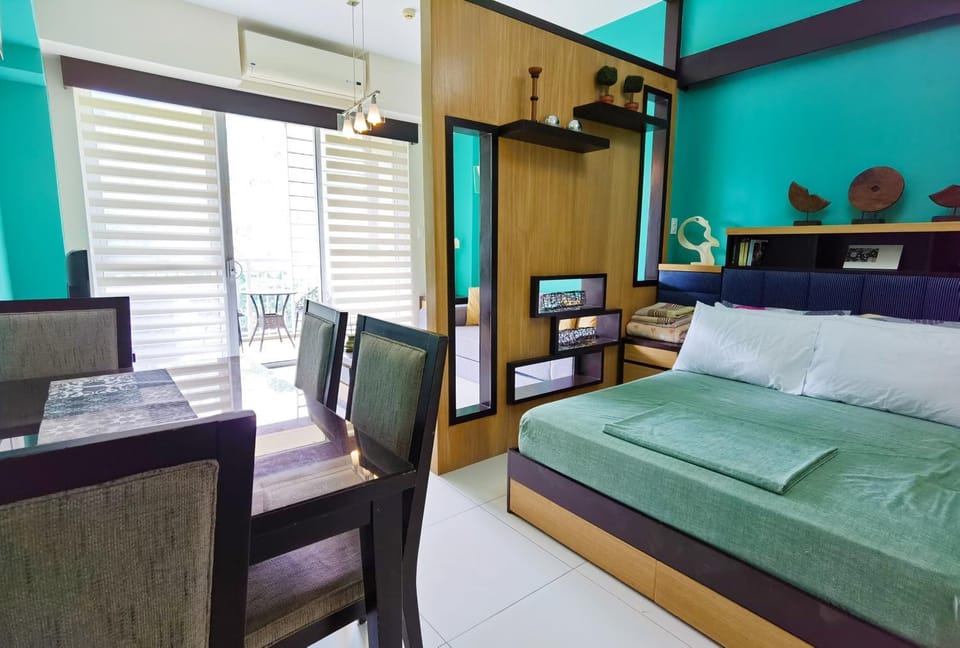 Miranda 504B 1BR at Pico de Loro by Raquel's Place Apartment in Nasugbu