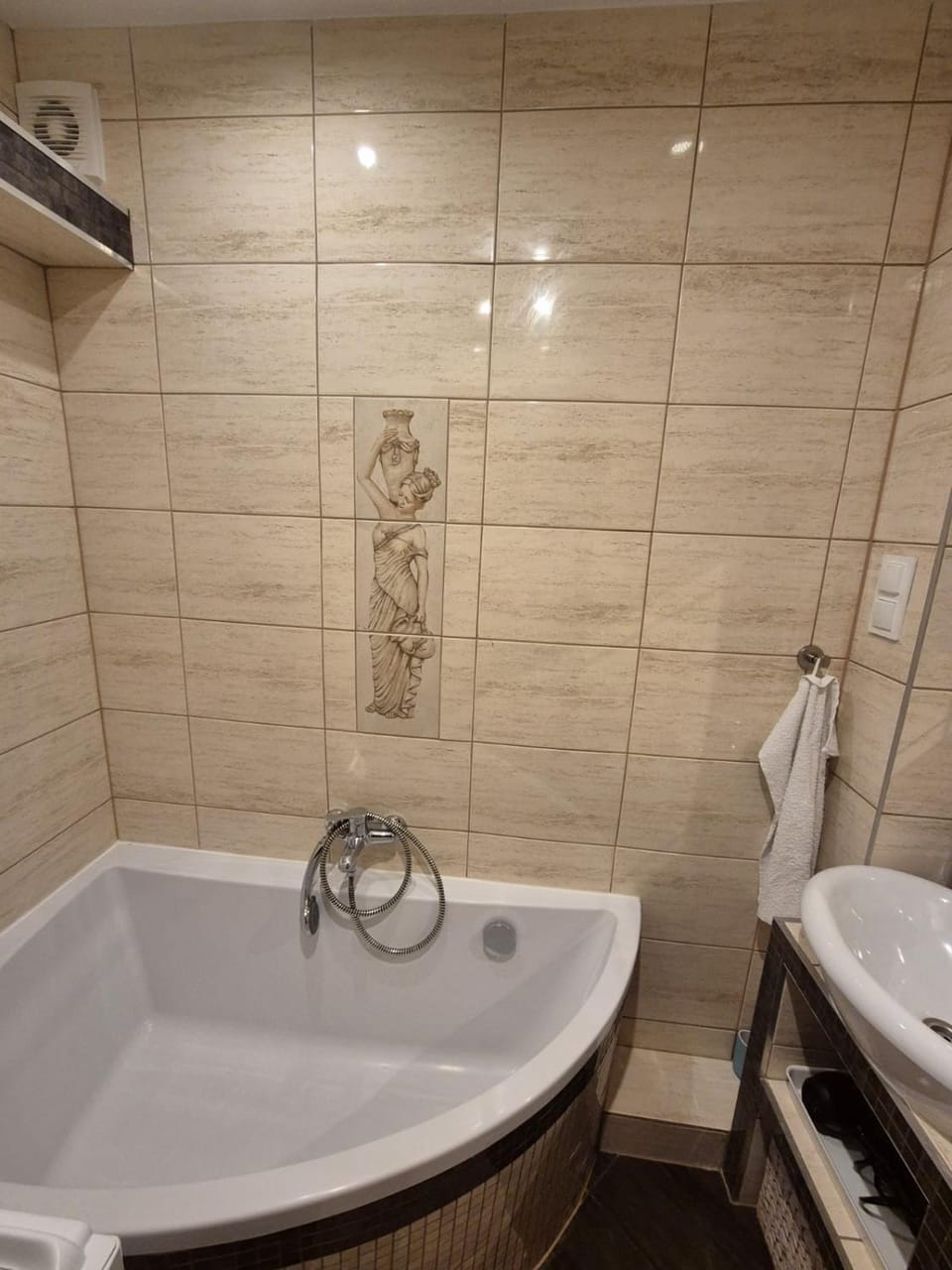 Shower, Bathroom, Bath, towels