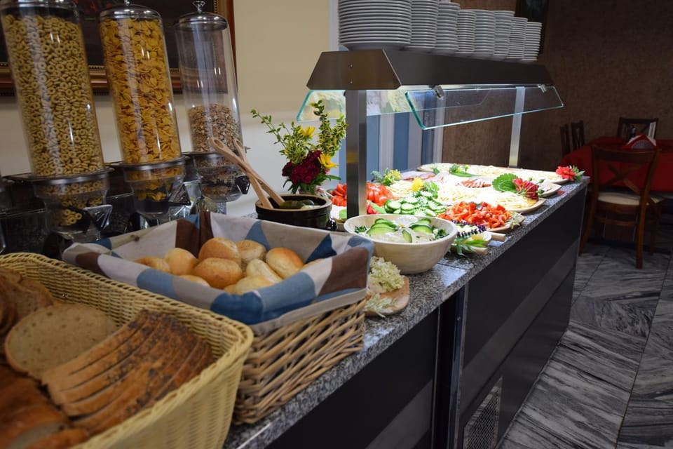 Buffet breakfast