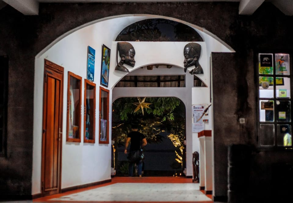 Facade/entrance, Night