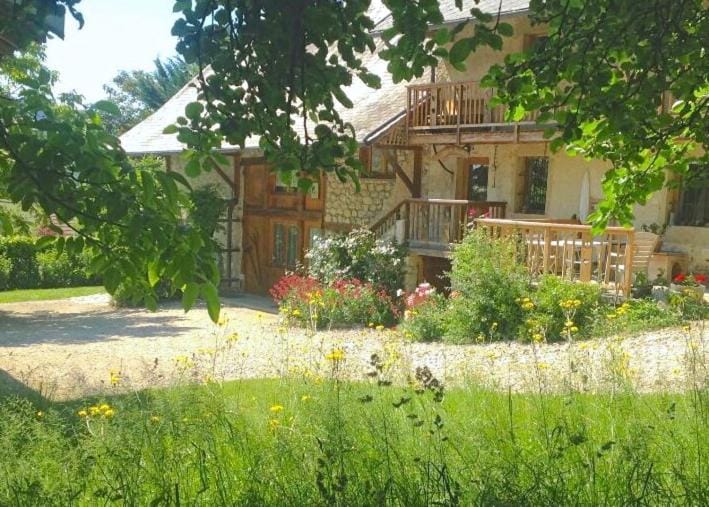 Gite "La 5ème Saison" House in Auvergne-Rhône-Alpes