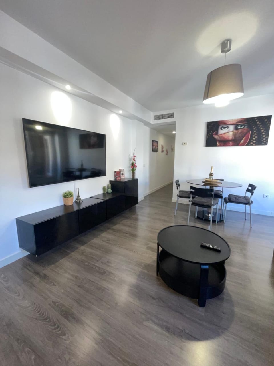 2 Bedroom Apartment Benalmadena Apartment in Benalmadena