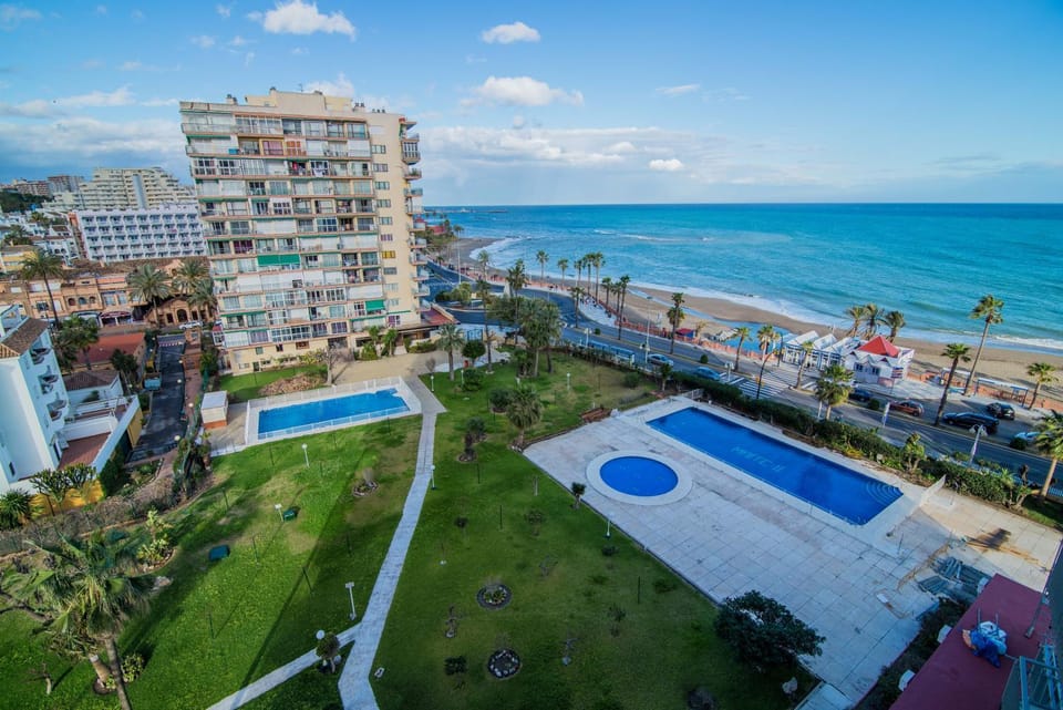 Pool view, Sea view, Swimming pool