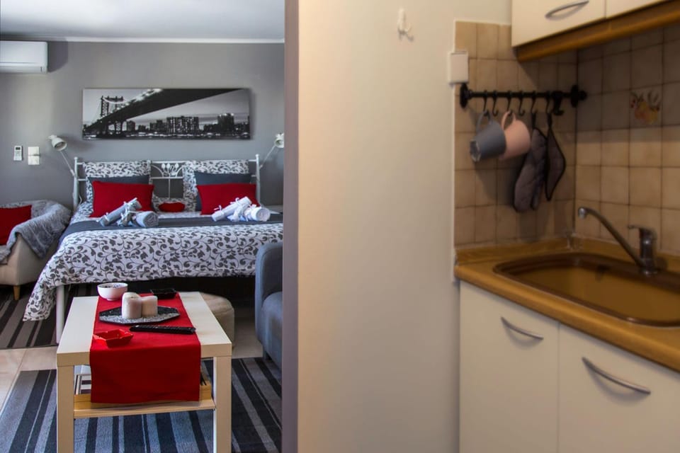 Coffee/tea facilities, Kitchen or kitchenette, Bedroom, Communal kitchen