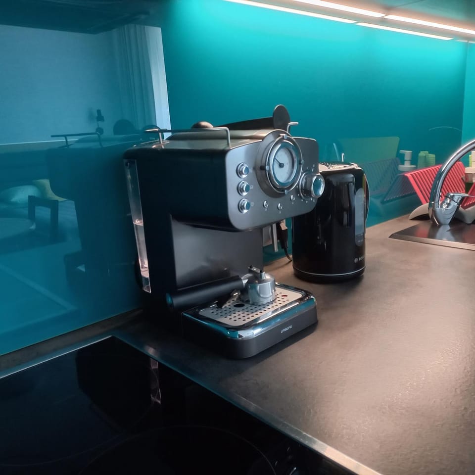 Coffee/tea facilities, Kitchen or kitchenette
