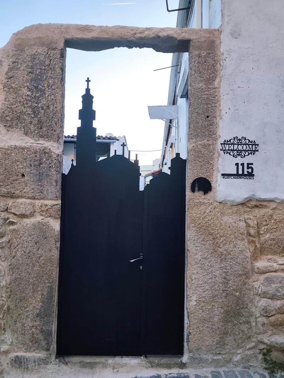 Property building, Facade/entrance