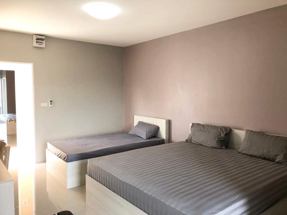 H12, The Stylish Apartment Hotel in Hua Hin District