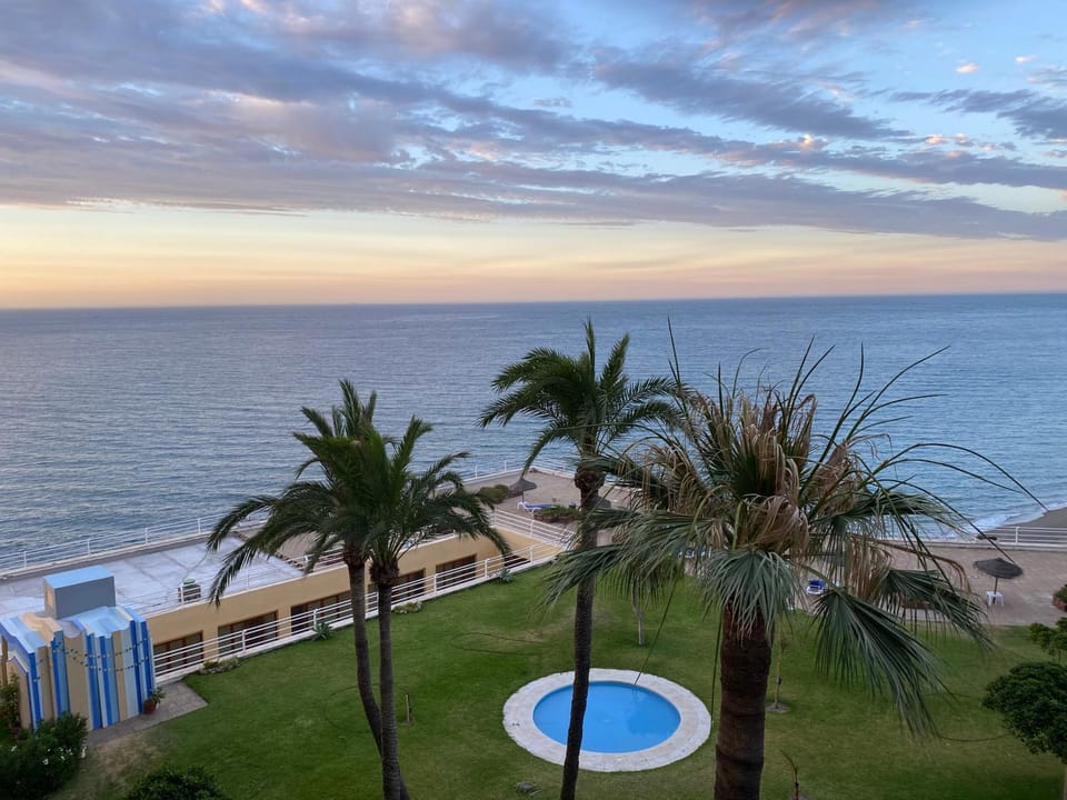 Property building, Sea view, Sea view, Swimming pool, Sunset