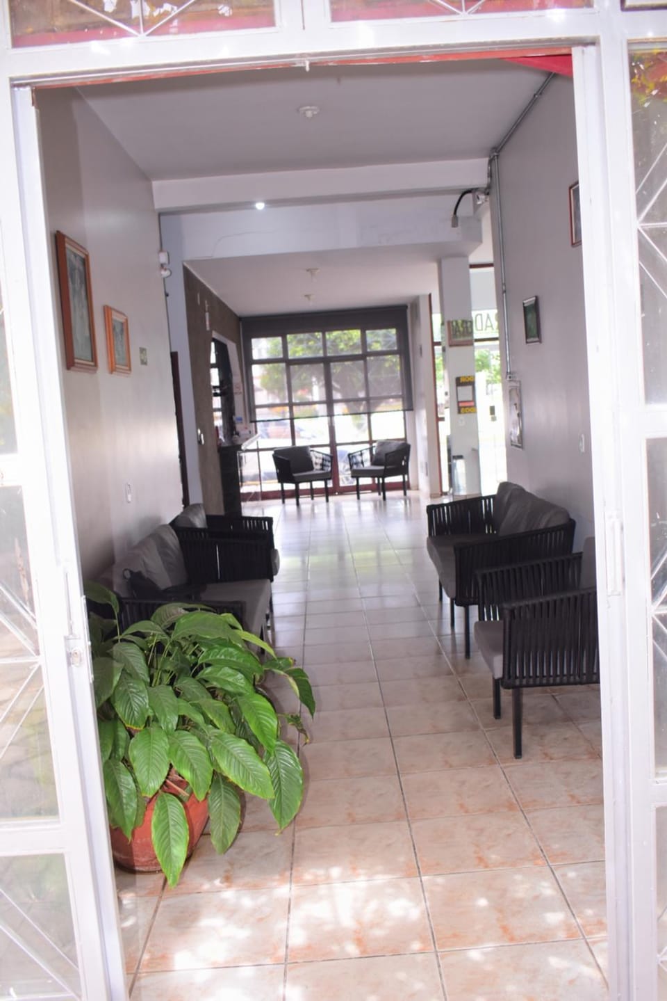 Day, Living room