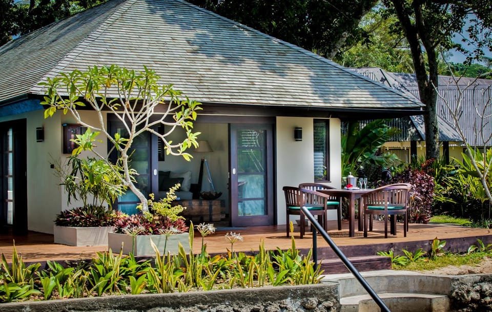 Patio, Garden, Dining area