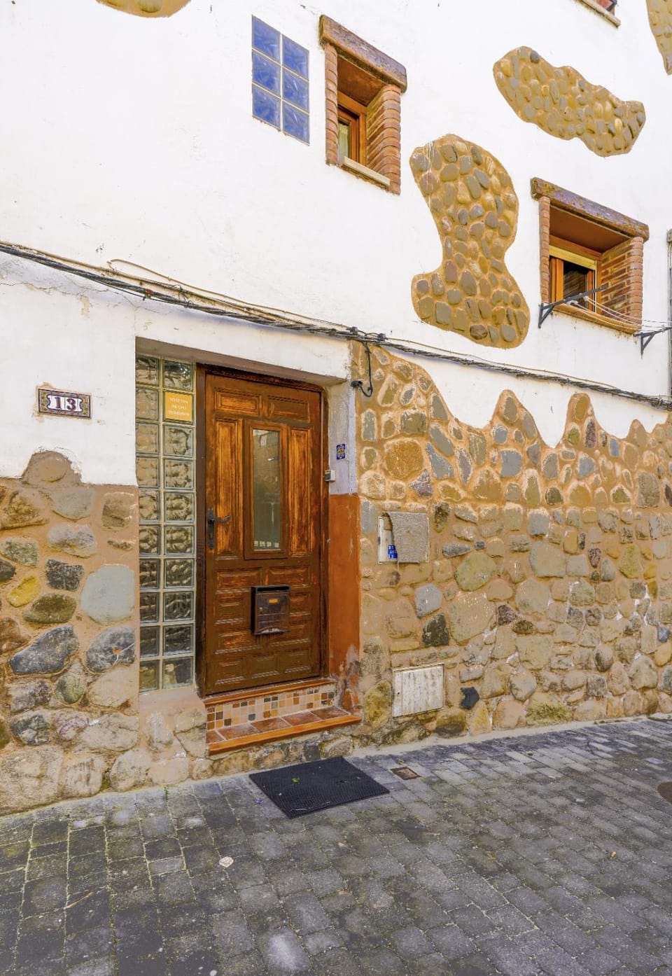 Property building, Facade/entrance