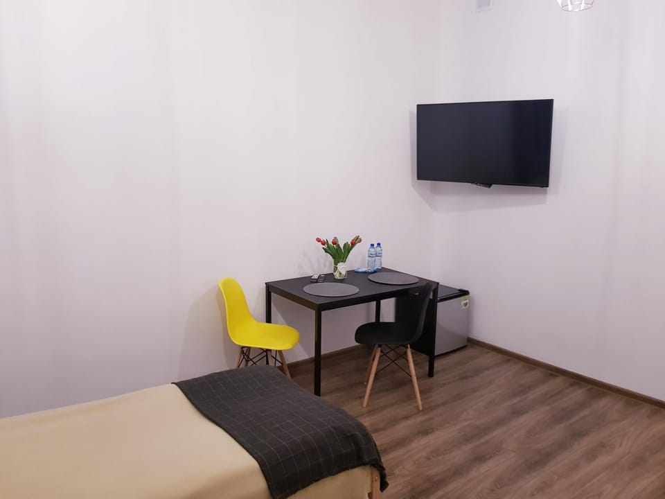 Guest Room RÓWNA Vacation rental in Poland