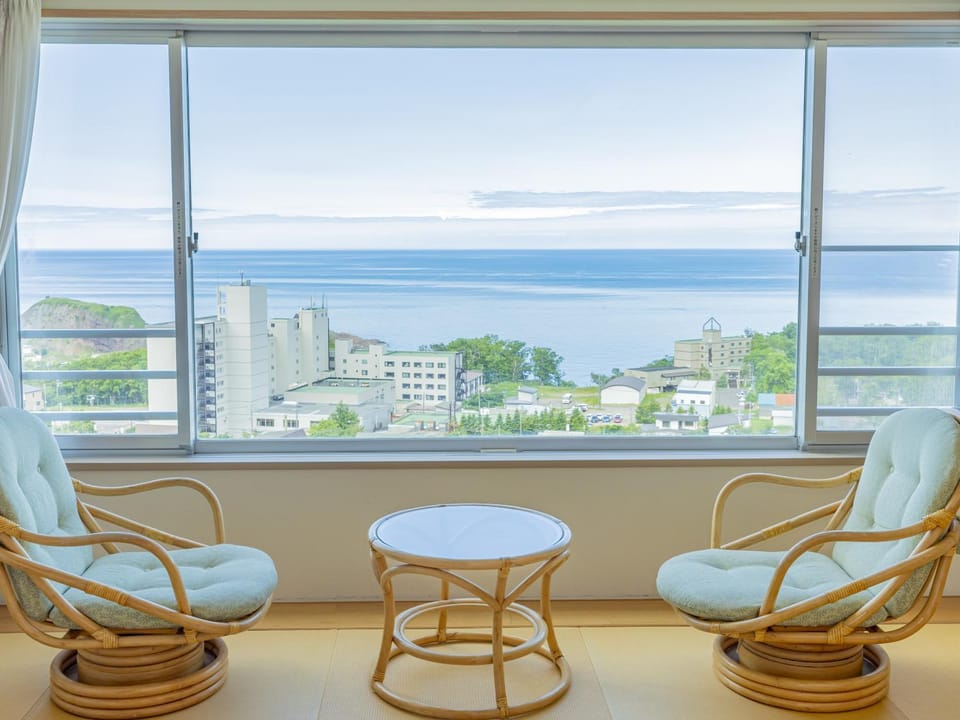 View (from property/room), Photo of the whole room, Seating area