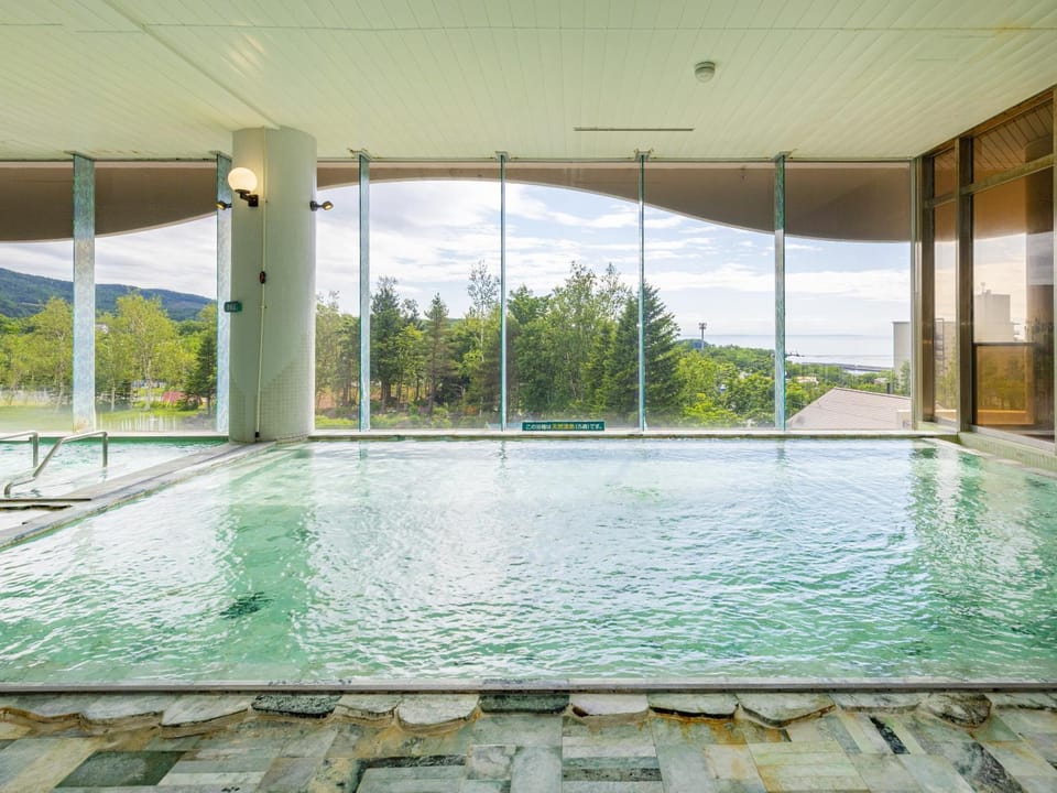 Hot Spring Bath, Public Bath