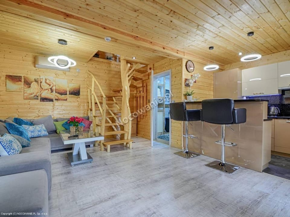 Shower, Toilet, Natural landscape, BBQ facilities, BBQ facilities, Bathroom, Coffee/tea facilities, Balcony/Terrace, Balcony/Terrace, Kitchen or kitchenette, Dining area, Beach, Beach, Bedroom