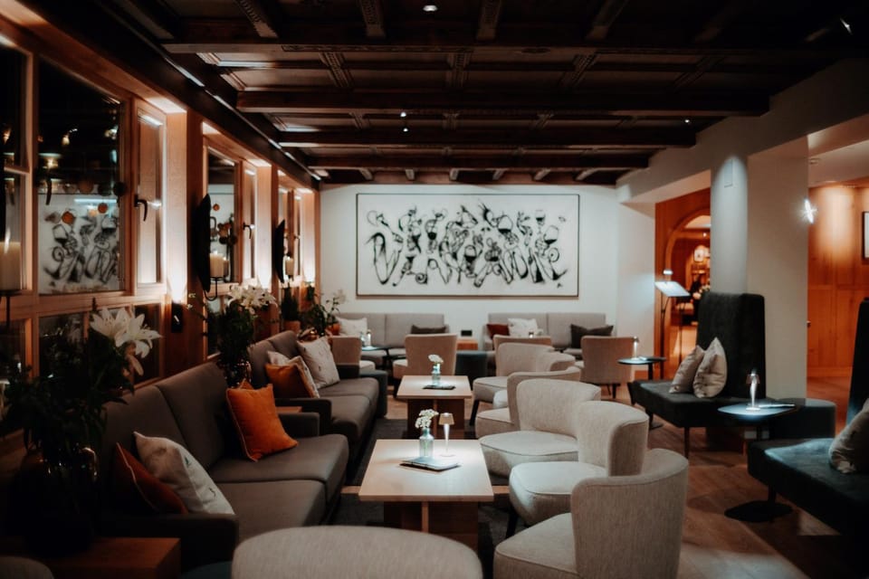 Lounge or bar