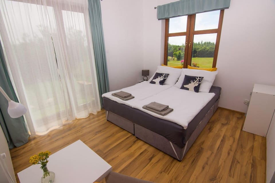 Garden, View (from property/room), Bedroom