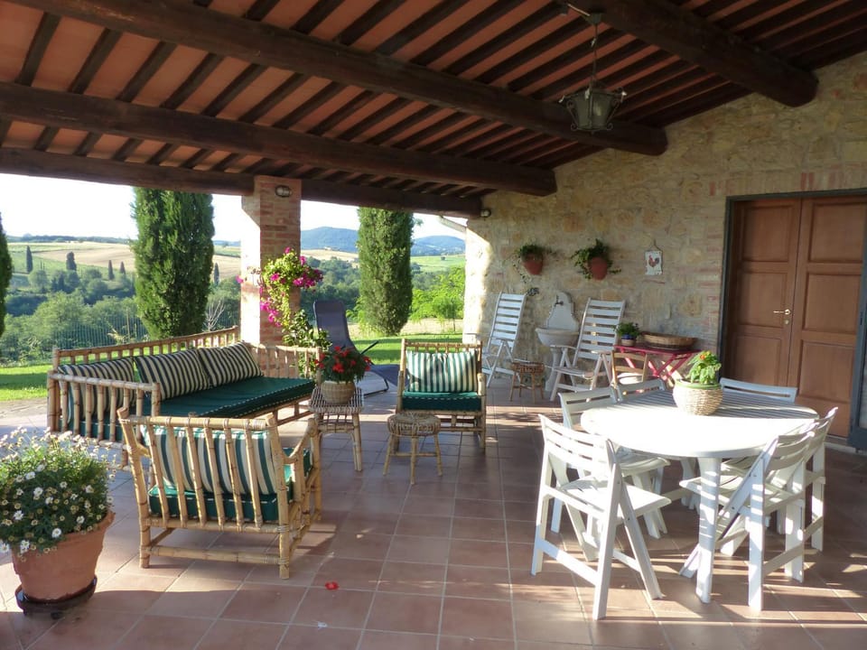 Podere Cacchini Bed and Breakfast in Tuscany