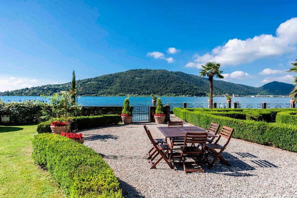 Garden, Dining area, Garden view