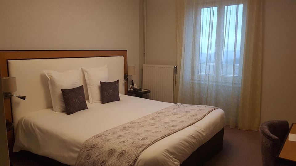 Logis Hôtel Le Tisseur des Saveurs Hotel in Auvergne-Rhône-Alpes