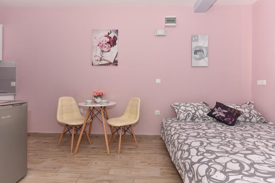 Studio Apartment Deluxe Bed and Breakfast in Makarska
