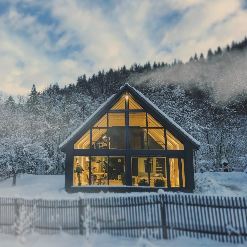 Facade/entrance, Garden view, Mountain view