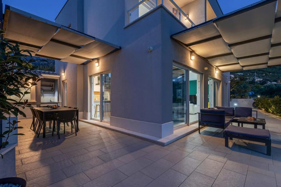 Villa Minkini by Makarska Exklusiv Villa in Makarska
