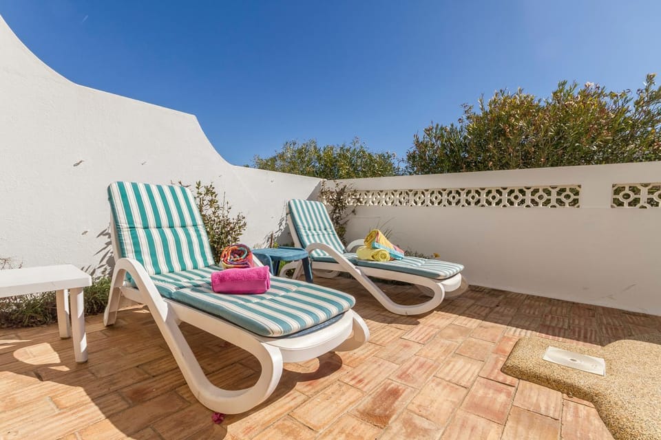 Patio, Swimming pool