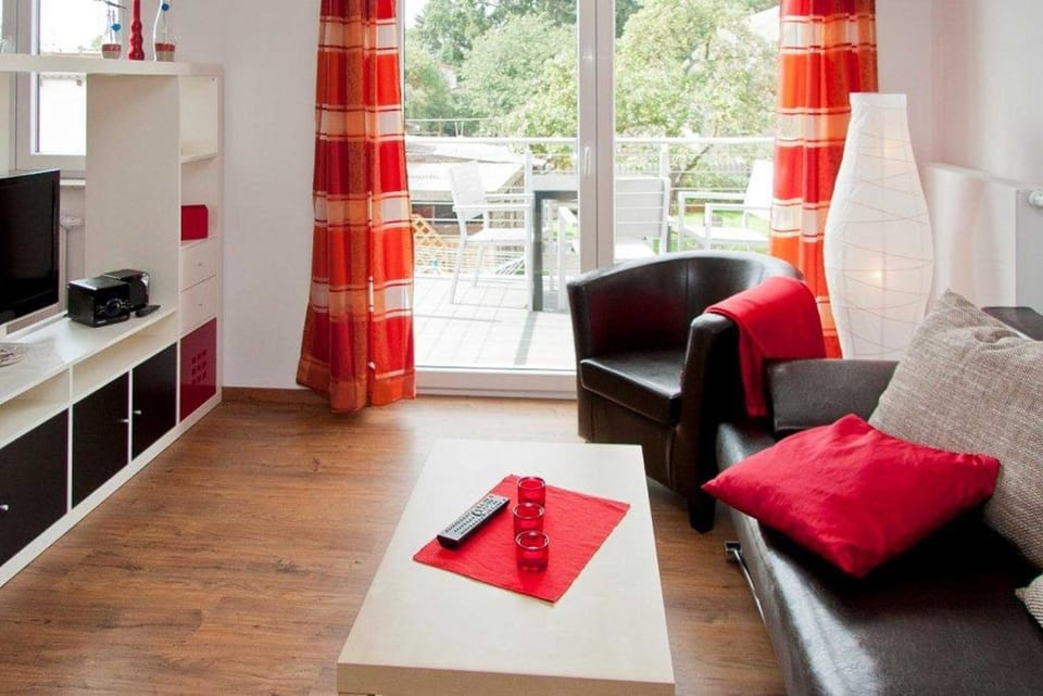 Living room, Bedroom