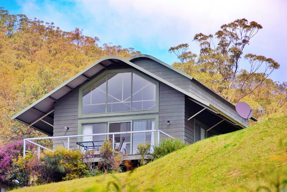 Property building, Natural landscape, On site