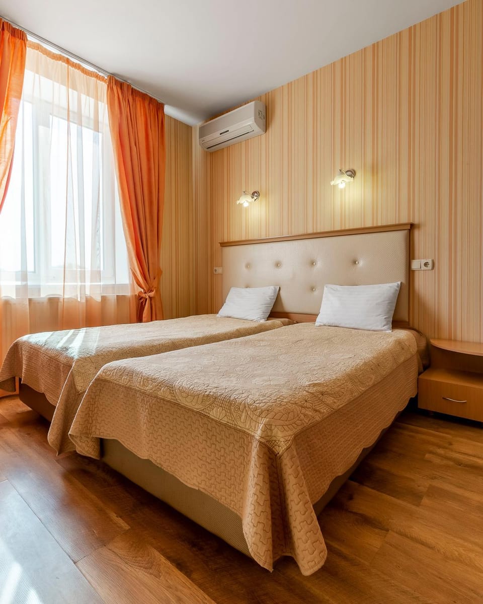Bed, Business facilities