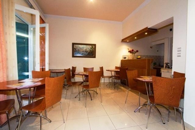 Lounge or bar