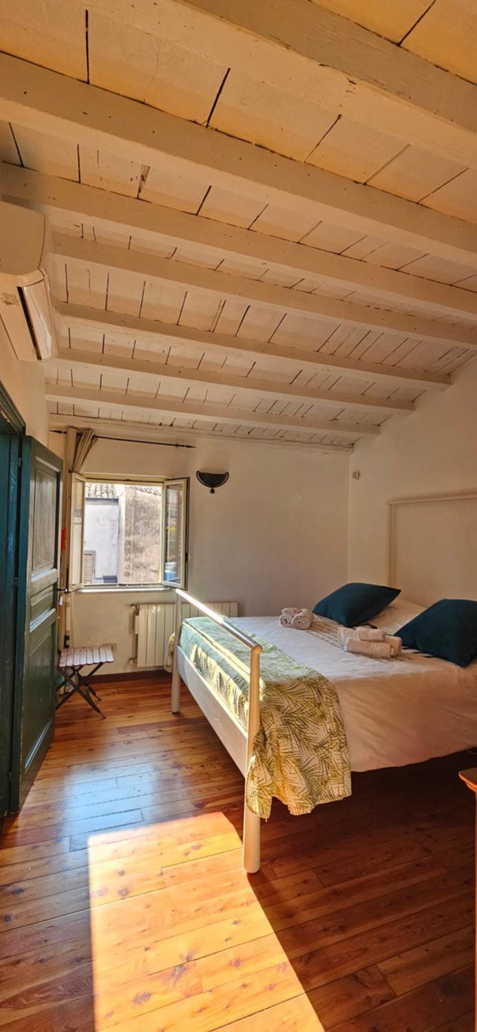 Large terrace apartment near Politeama Apartment in Palermo
