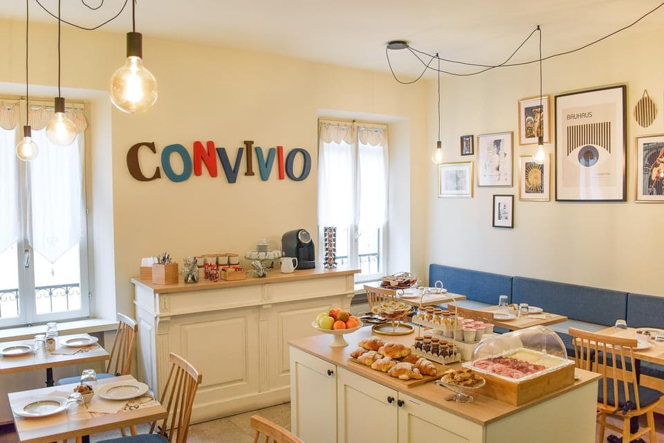 Breakfast, Buffet breakfast