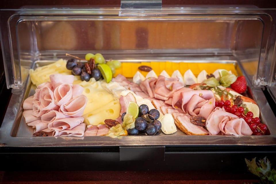 Buffet breakfast