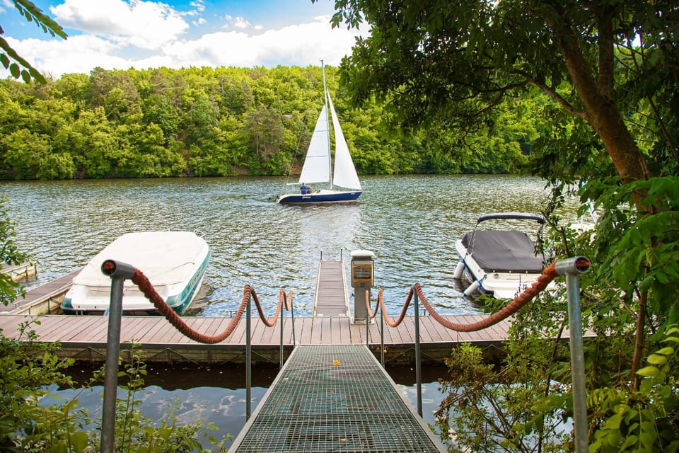 Resort Beach Nová Živohošť Campground/ 
RV Resort in Czechia