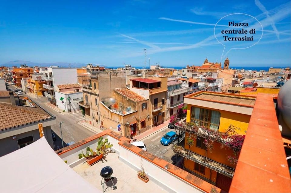 Central House Apartment in Terrasini