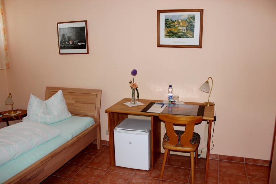 Pfaelzer Stuben Hotel in Landstuhl