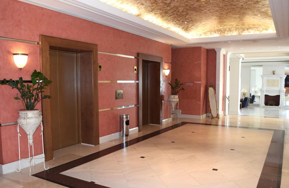elevator