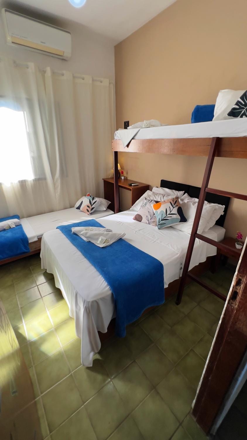 Bed, Photo of the whole room, Bedroom, bunk bed, towels