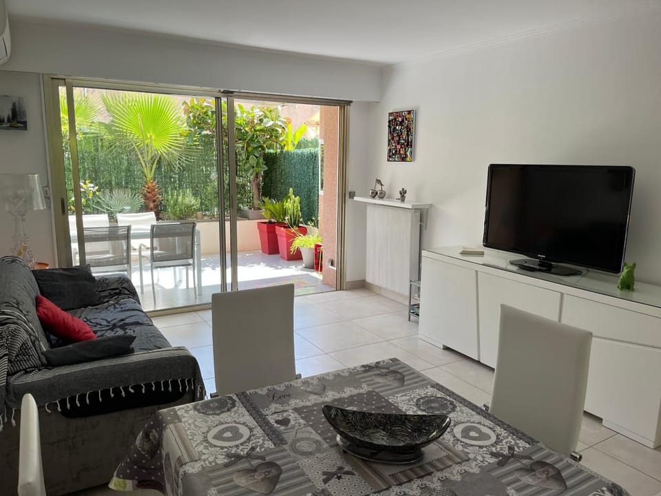 Apartment Cannes Rico Beach Apartment in Cannes