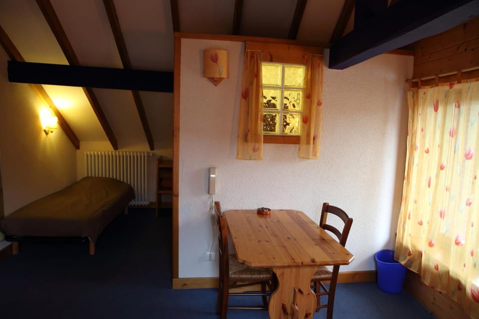 View (from property/room), Seating area, Bedroom