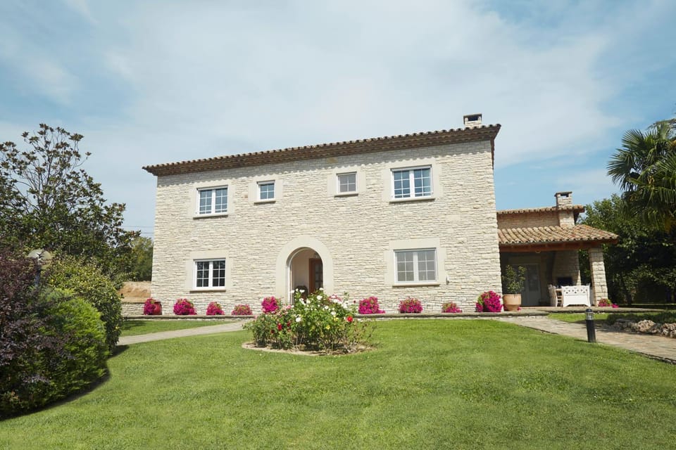 Facade/entrance, Spring, Off site, Garden