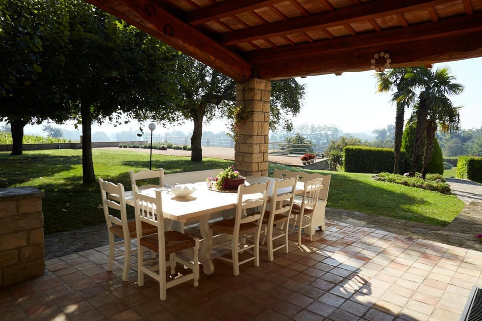 BBQ facilities, Garden, Balcony/Terrace