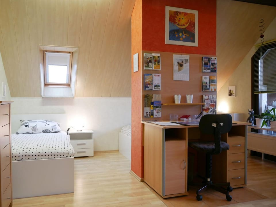 Living room, Bedroom