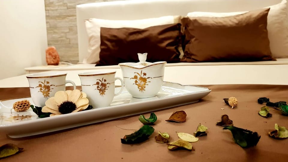 Other, Photo of the whole room, Decorative detail, Bedroom