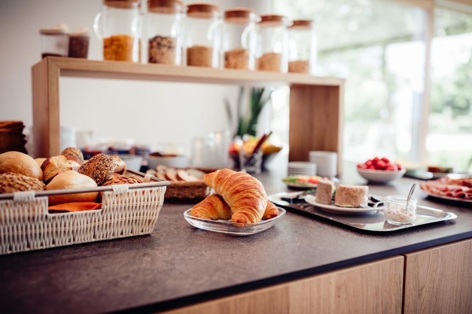 Buffet breakfast