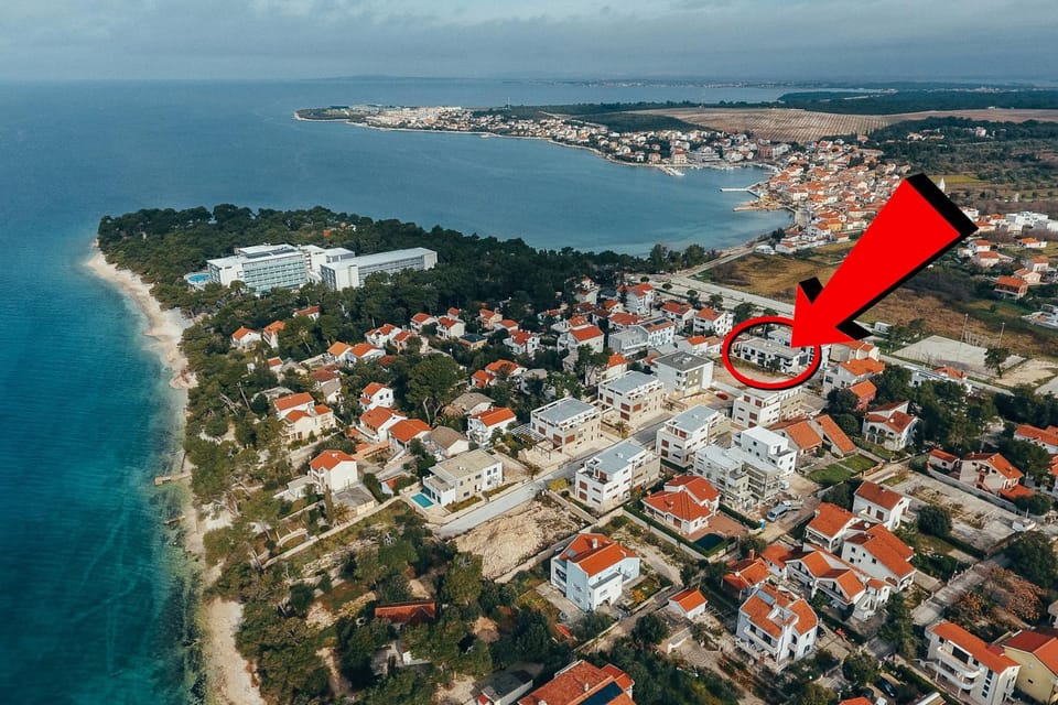 Bird's eye view, City view, Street view