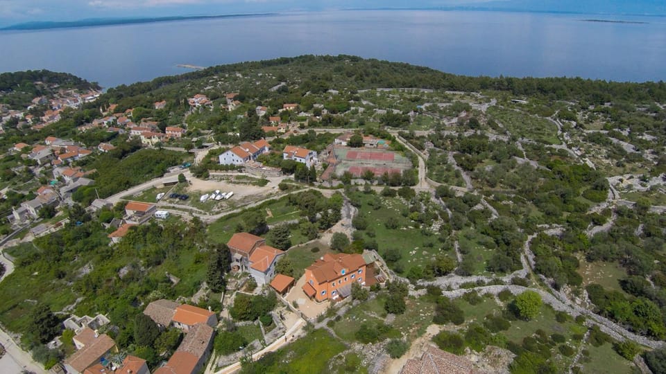 Property building, Bird's eye view
